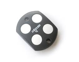 R105 Downee Gate Remote – Remote Copycat